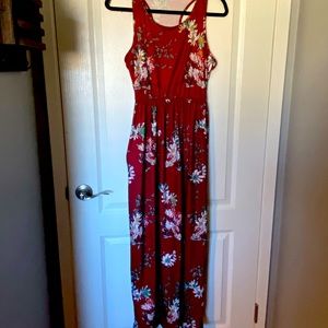 Maroon floral maxi dress with pockets.